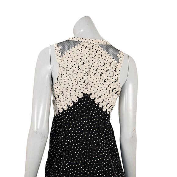 Beguile By Byron Lars Women's Lasercut sheath pencil Dress size 0 - Picture 11 of 11